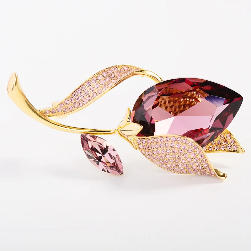 2023 Elegant Cubic Zirconia Tulip Brooches Fashion Atmospheric Crystal Flower Corsage Pinswoman Clothes Accessories Wholesale