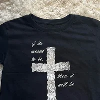 Vêtements pour femmes des années 2000, vêtements Y2K, esthétique vintage EMO, t-shirts pour femmes, t-shirts graphiques anime, crop top à manches courtes 4