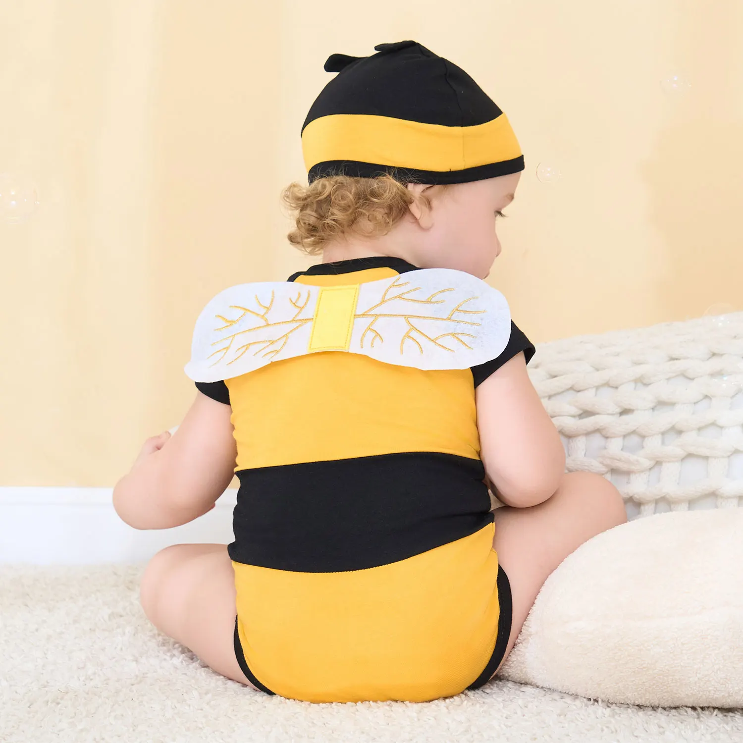 Honeybee Bee Costume for Baby Boys Girls 0-12M Bodysuit Hat Wings Socks Set Birthday Photography Fancy Dress