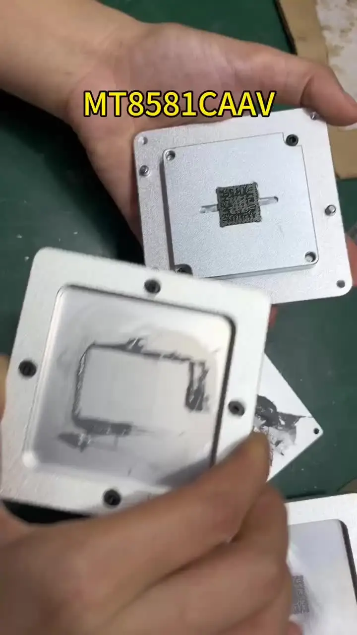 Шарики для припоя BGA со свинцом 0 2–0 76 мм сварочного аппарата Sn63/Pb37 Пайка