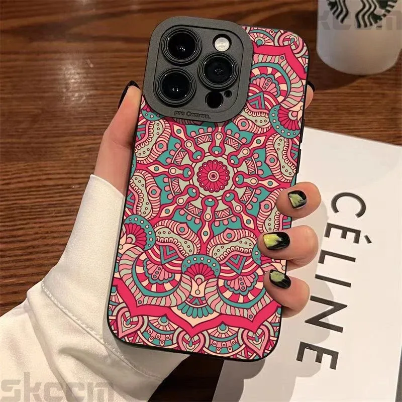 Vintage Totem Pattern Soft TPU Phone Case - Artistic Back Cover