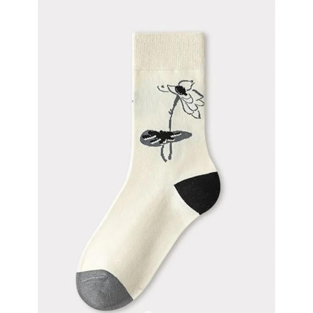 Comfortable, beautiful, trendy, and personalized socks_voghion.com