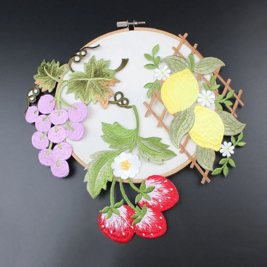 Aufbügelbare Fruchtmotive für Kleidung, DIY-Aufbügelapplikationen, gestickte Blumenapplikationen für Kleidung, aufnähbare Applikationen.