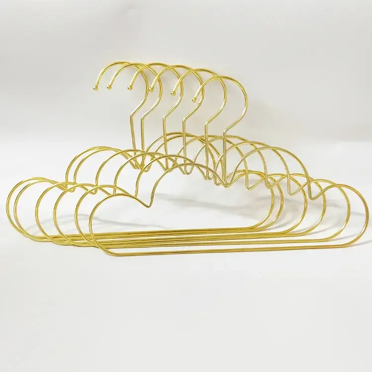 

Cloud Rack Half Tie Rack, Hanger. Belt Silk Gold Round Hanger Metal Kids Scarf