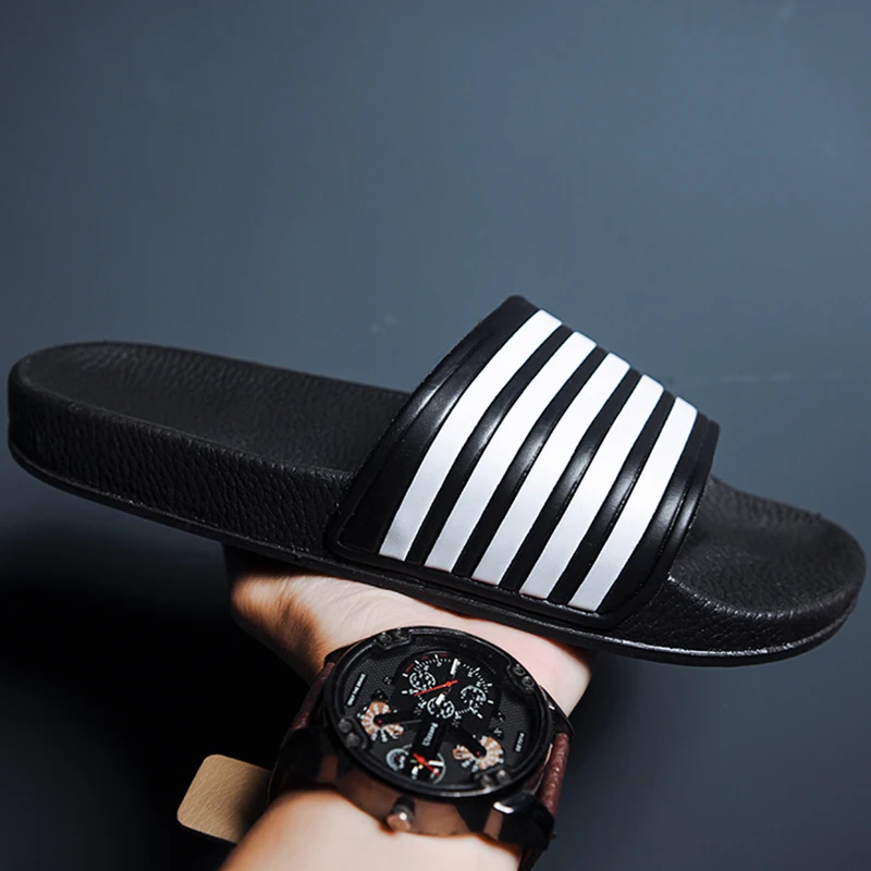 

Slippers Men Women Summer High Quality Couples Chunky Soft Mules Slides Beach Shoe Flip Flops Casual Slipper Clogs Family Size