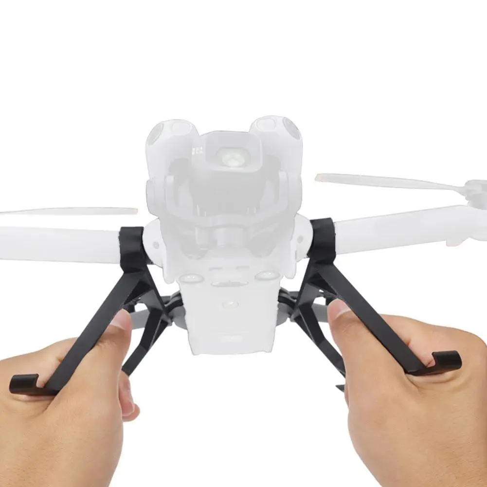 Trépied flottant déployé sur l'eau avec le DJI Mini 5 Pro, achetez ce système pour décollage sécurisé sur plans d'eau.