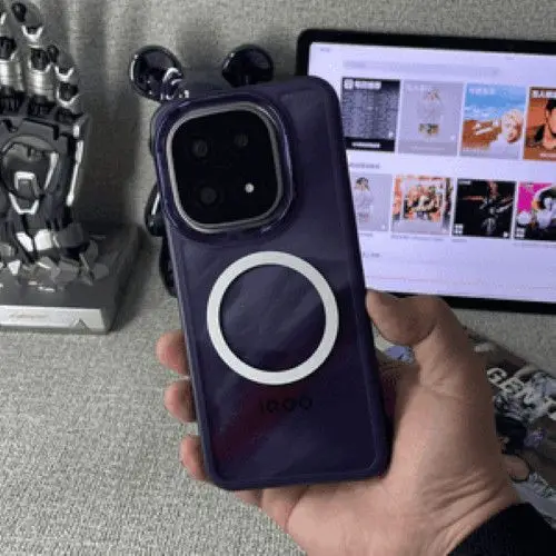 Magnetic Transparent Frosted Shockproof Silicone Phone Case with Electroplated Frame