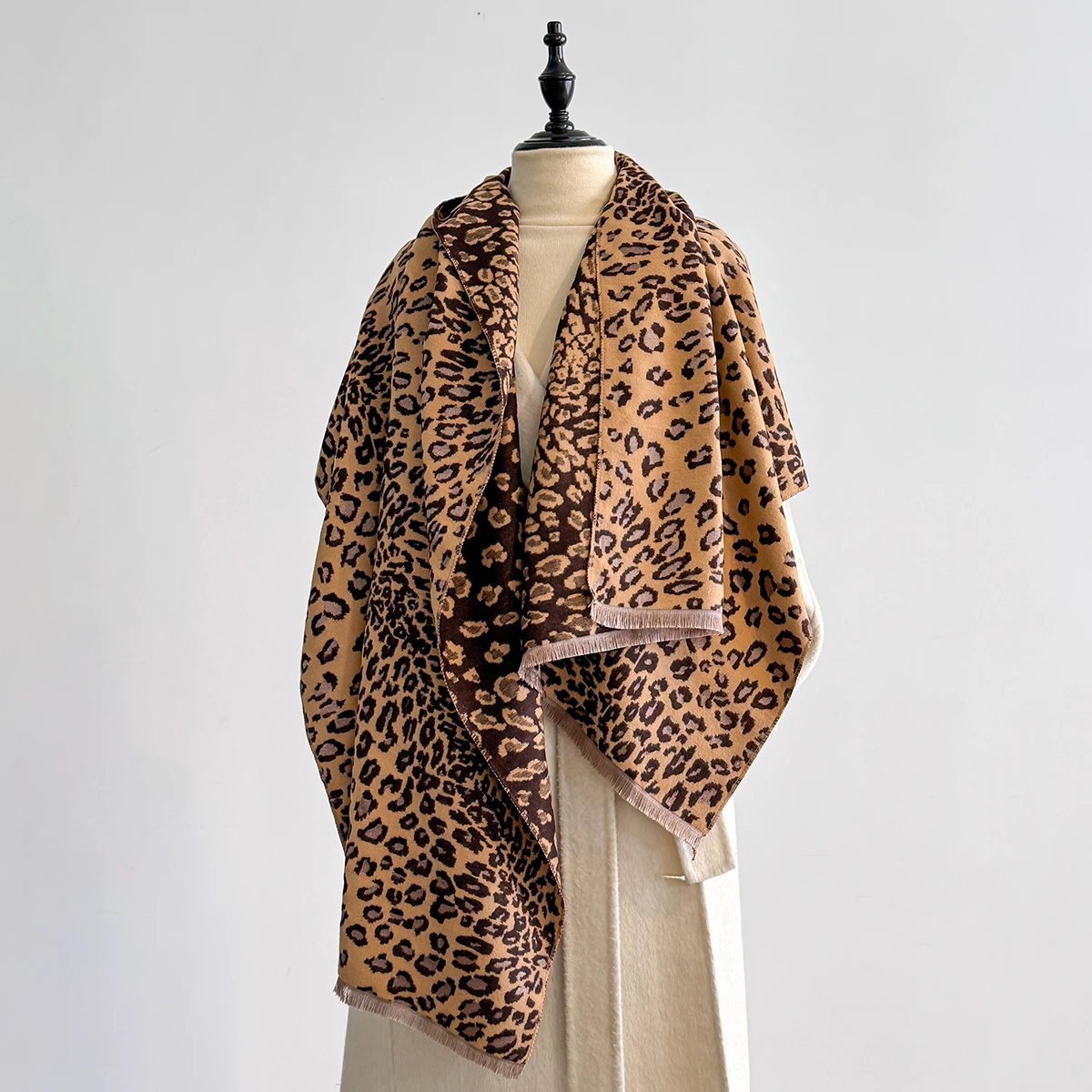 New Luxury Winter Leopard Two-Sided Cashmere Jacquard Scarves High Quality Women Thicken Wrap Shawl Ladies Wool Pashmina Scarf