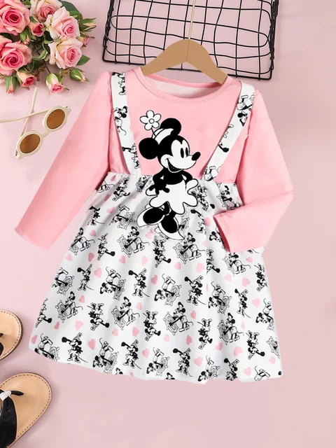 Une seule robe d'automne ludique et mignonne rose à col rond avec motifs imprimés 1