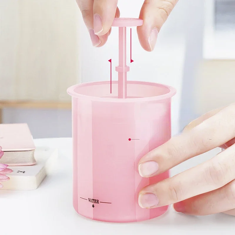Portable Foam Maker Facial Cleanser Frother  Bottle Shampoo Body Wash Bubbler Cup  for Foaming Clean Tools Bathroom Accessories 2