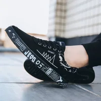 Kasut Kanvas Graffiti Lelaki Bernafas Rata Kasual Selesa Berjalan Sneakers 1