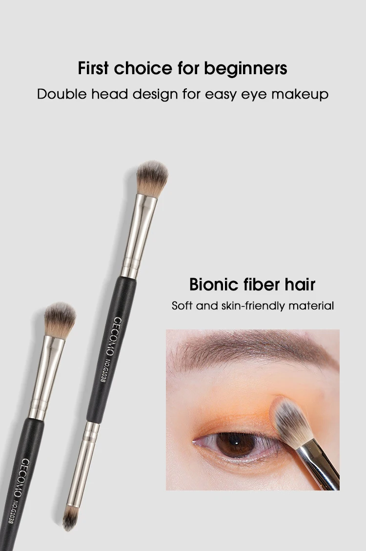 Double Headed Eyeshadow Brush Image 2