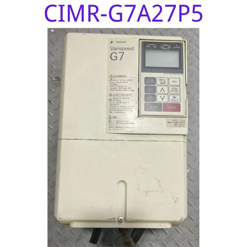 

Used frequency converter CIMR-G7A27P5 7.5kw 220V functional test intact