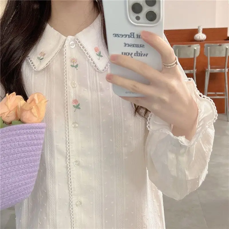 Japanese Style Sweet Cute Single-Breasted Women's Blouse 2023 Autumn Vintage Embroidered Slim Doll Collar Flare Sleeve Shirts