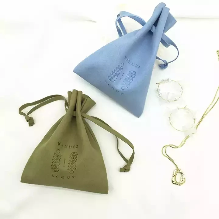 

SheepSew 10*15 cm Customized personality creative beige packaging gift bag jewelry velvet bag with tassel