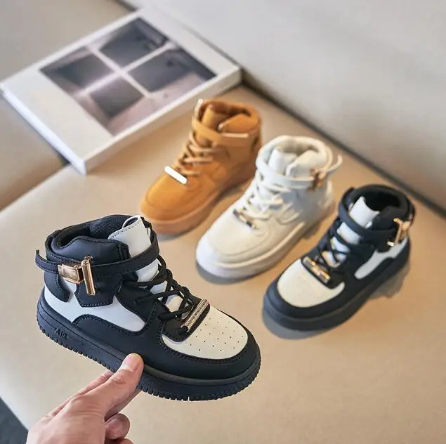 

Children Casual Sneakers Soft Boy Walking Sneakers Autumn Outdoor Lightweight Boy Sports Shoes Anti-slip Tennis kids Snow Boots