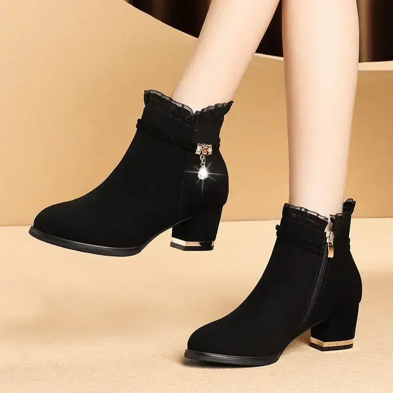 

2023 Chic Ankle Boots, Ladies Lace Ankle Boots, Ladies Fashion Evening Heels, Suede Potas, Classic Black