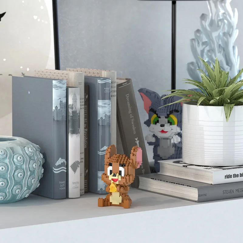 Lustige Tom und Jerry Mikro-Bausteine Käse Katze und Maus Montage 3D-Modell Anime Mini-Baustein-Figur Spielzeug Geschenk – Detail 1