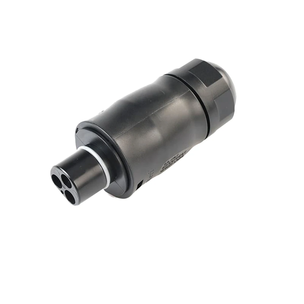 

3-Pole 25A 250/350V AC Male Plug End Cap Waterproof Connection For Betteri BC01 Hoymiles Solar Panel Solar Accessory