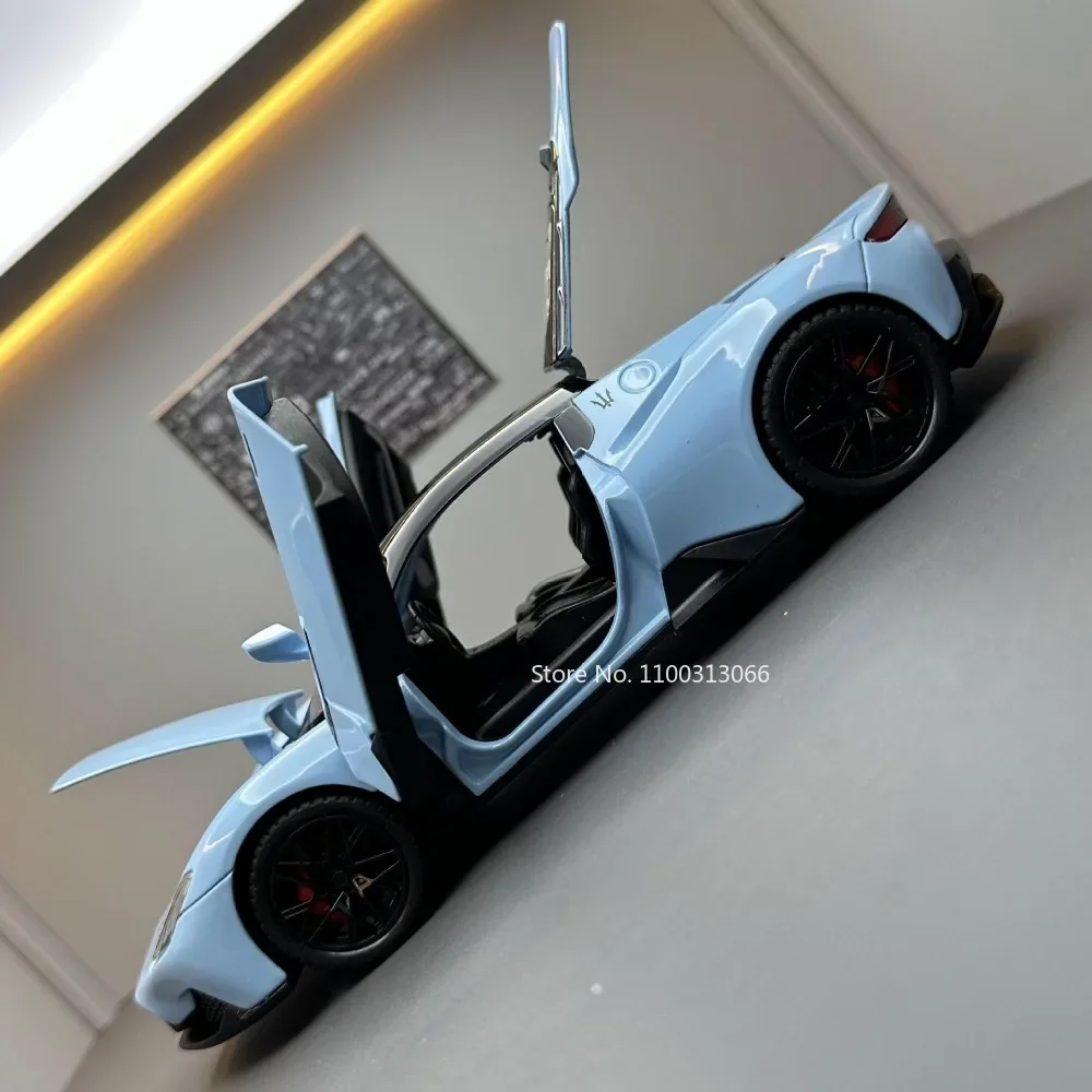 1/24 Maserati MC20 Alloy Sport Car Model Car Diecast Metal High Simulation Collection Vehicle Light Sound Toy Car Children Gifts 4