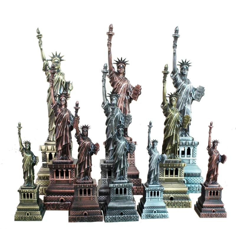 

Statue of Liberty Ornaments, Creative Metal Crafts, Home Decor Crafts, Character Model Statue, Living Room Decoration