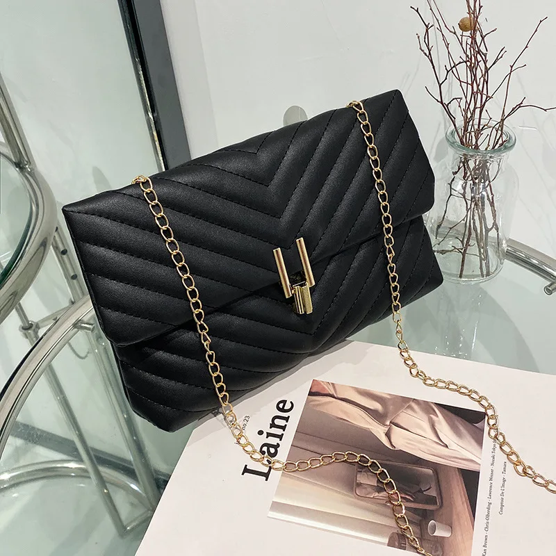 Wholesale Korean Version Trendy Fashion Women's Bag Popular Pearl Metal  Embellished Shoulder Bag Versatile Crossbody Chain Bag From m.