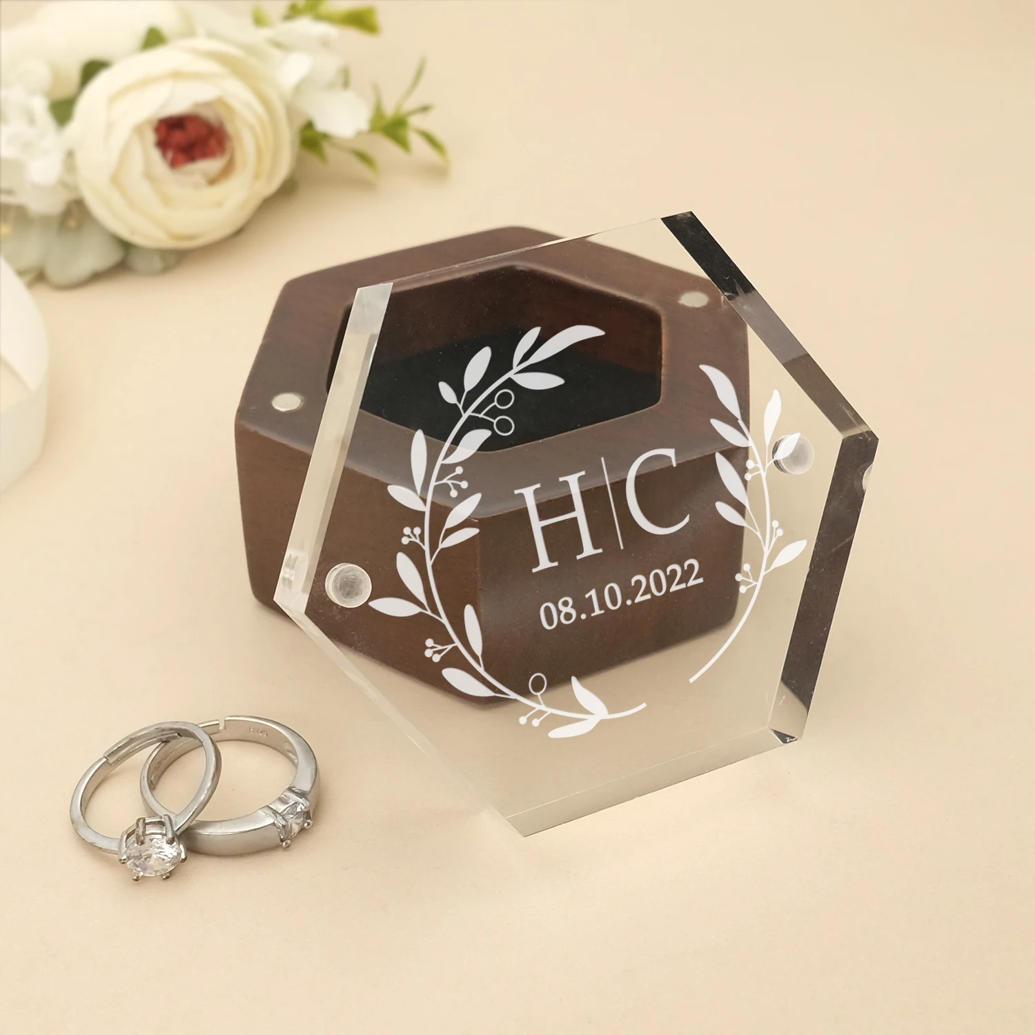 Personalised Wedding Ring Box Hexagon Transparent Acrylic Jewelry Storage Engagement Custom Names Ring Bearer Box Party Favor