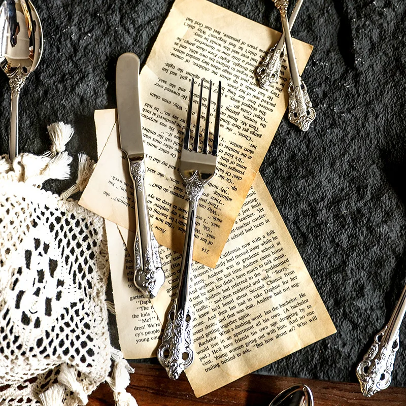 European and American rose European style Western cuisine knife, fork, spoon, soup spoon, silver steak meal set, vintage spoon