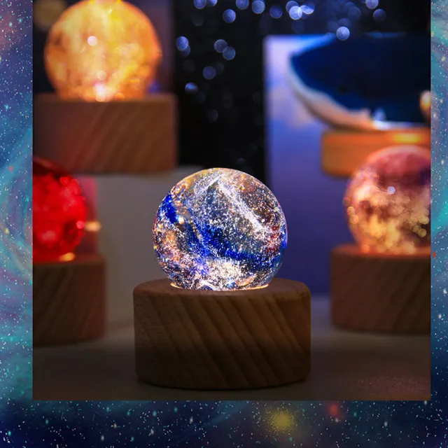 40 Mm -Es Színes Kristálygolyó Könnyű Állvány Mázas Sárkány Gyöngyök Üveggömb Figura Otthoni Dekoráció Születésnapi Ajándék Luxus Díszek