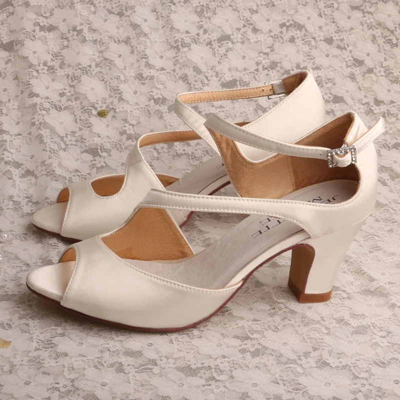 

Wedopus New Design Women Shoes with Open Toe Block Heel Sandals for Wedding Ivory Satin