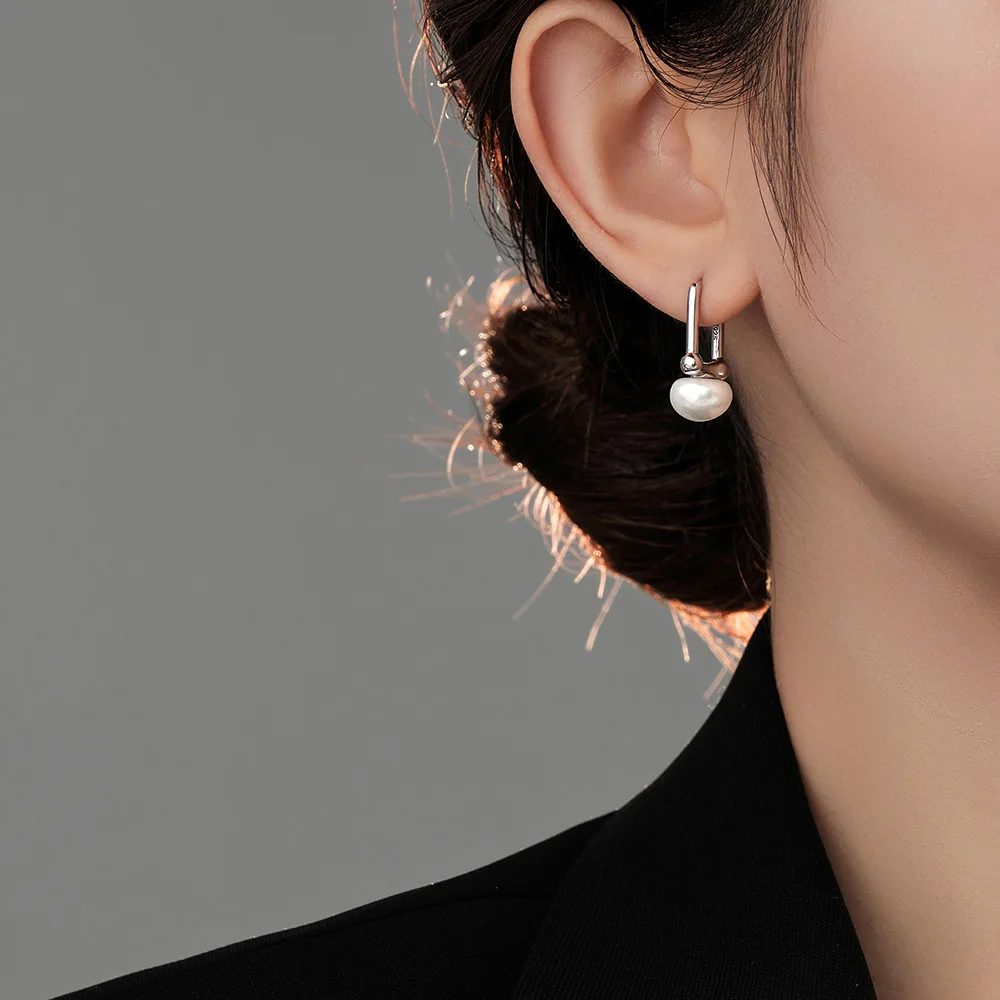 Orecchini Pendenti Con Perle Bianche Con Perle Orecchini Geometrici Con Perle Lunghe Orecchini Color Argento Accessori Per Le Donne Orecchini In Metal