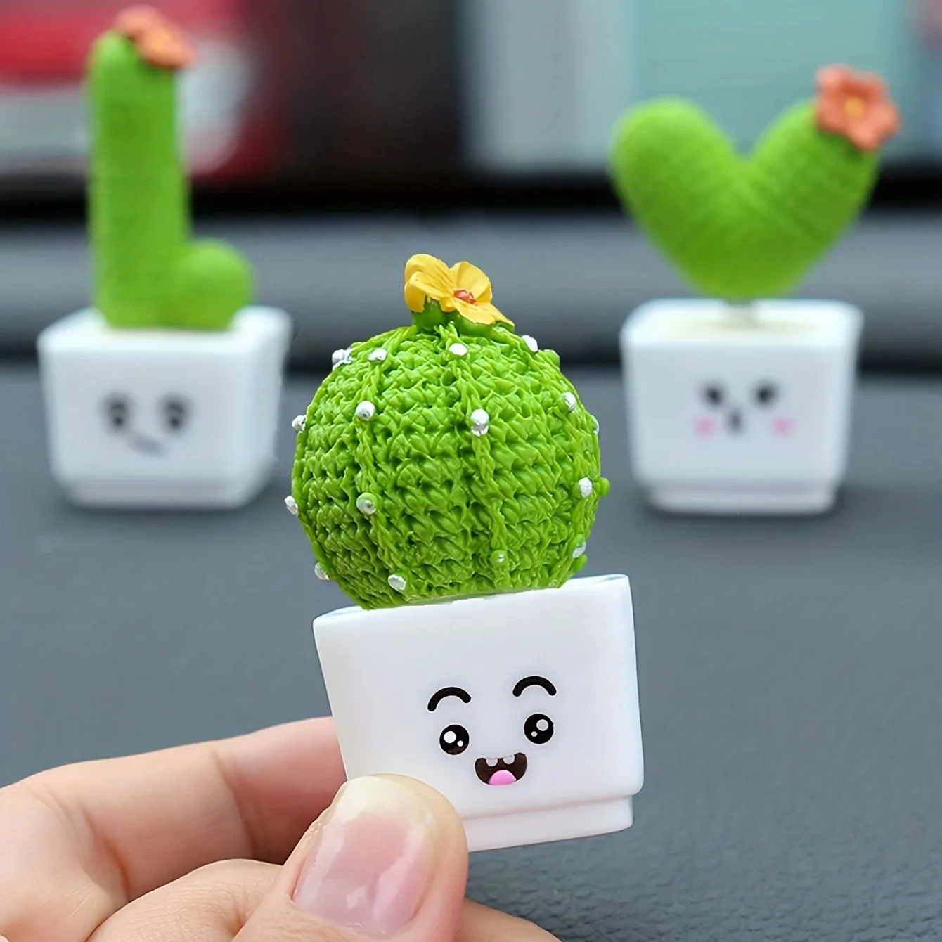 Resin Succulent Cactus Mini Green Plant Car Office Home Living Room Crafts 1 Set Of 4 ornament crafts resin ornaments lucky cat statue resin succulent crafts