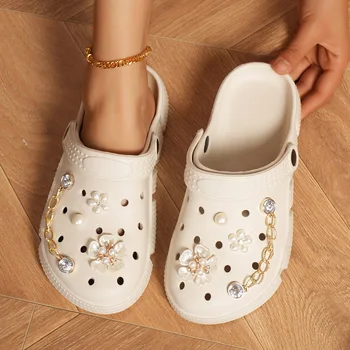 Women's Clogs and Mules, lightweight and comfortable garden clogs, non-slip summer beach slippers, garden shoes 888 1