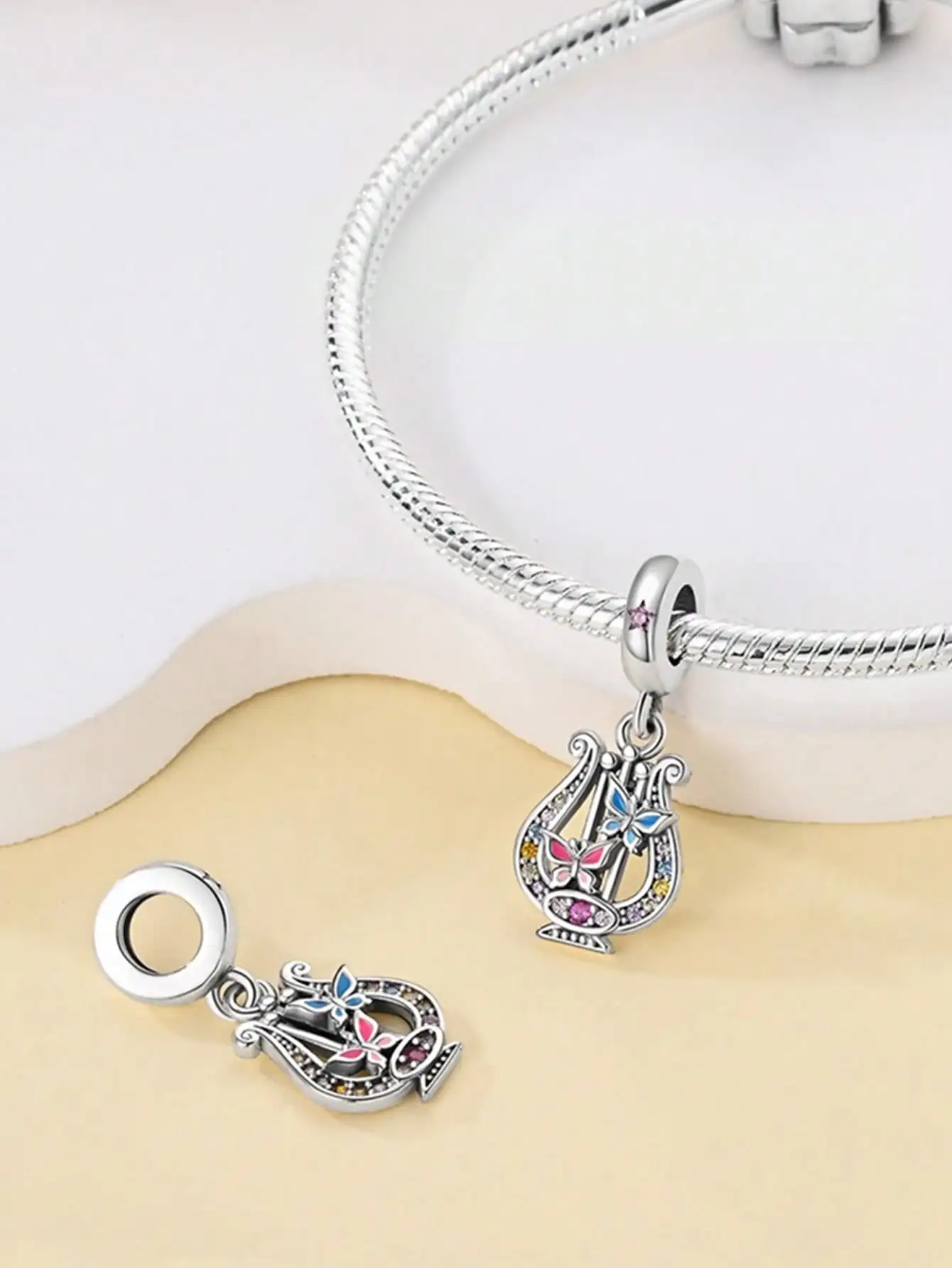 Silver Plated Music Cat Earphones Charm