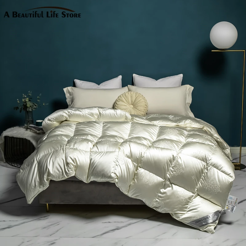 

Light Champagne Luxury Goose/Duck Quilt Down Fluffy Cozy Four Seasons Duvet Brocade Jacquard Warm Queen King Quilted Comforters
