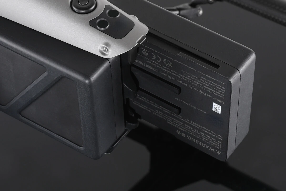 DJI Inspire 2 TB50 Battery, *Battery life is measured under optimal flight conditions .