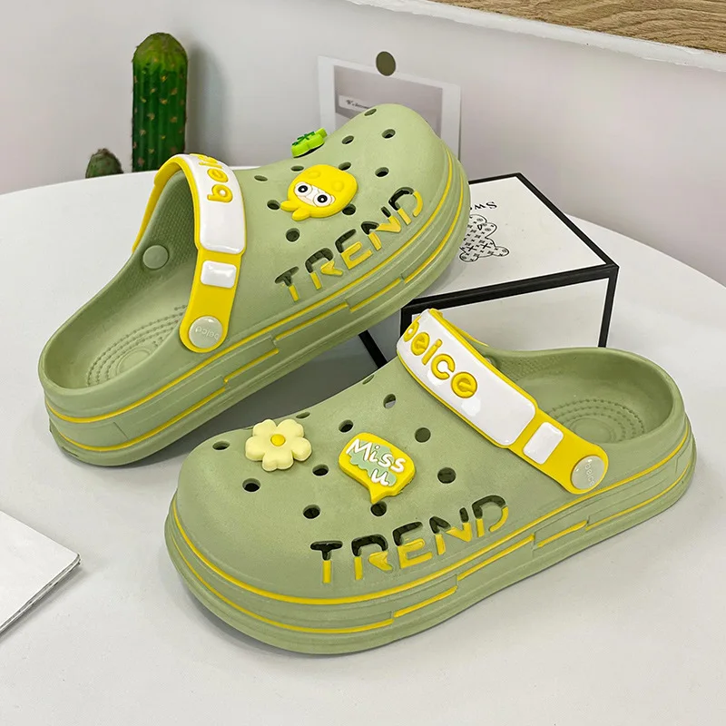 Women's Summer Outdoor Beach Shoes Big Toe Holey Sandals Wrapped Slippers