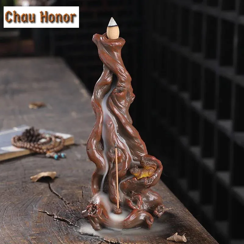 Creative Squirrel Resin Smoke Waterfall Incense Burner Tree Root Incense Burner Holder Censer Aromatherapy Home Decor Accessarie