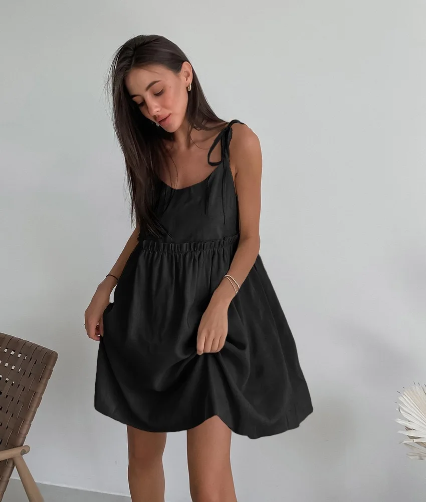 2025 summer backless dress for women, fashionable and sexy, popular high-end style in urban areas