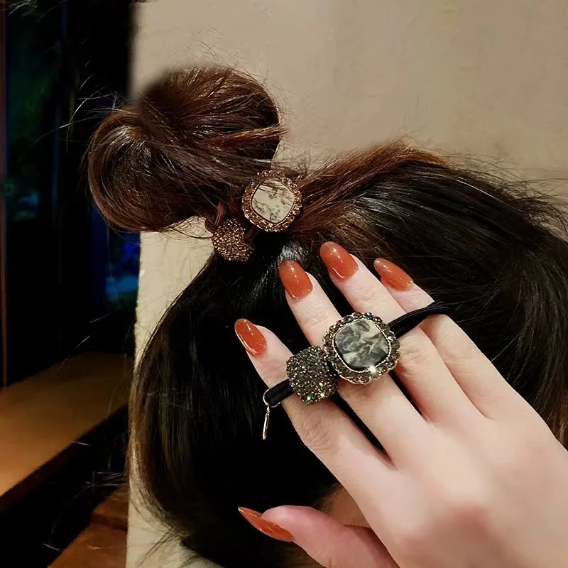 2024 new senior sense diamond set hair rope simple temperament female head rope hair circle ball head rubber band
