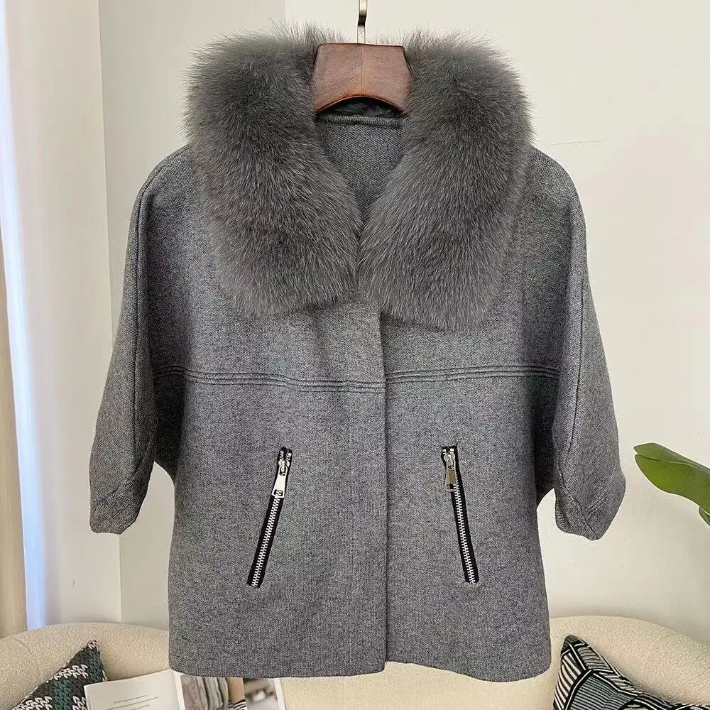 Styling ideas for fur collar sweater US market