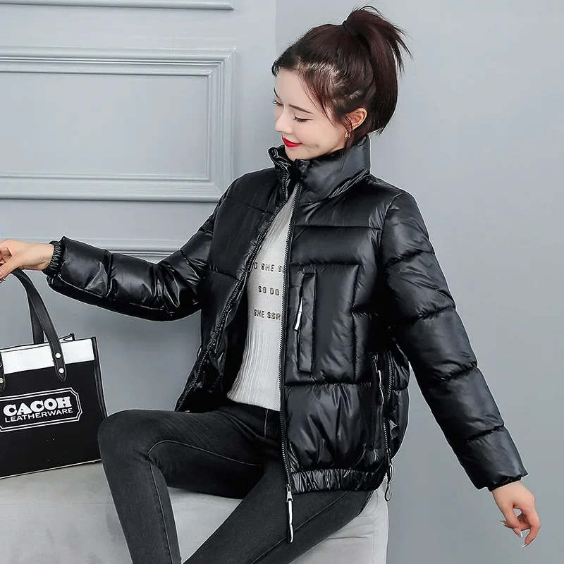 

2023 autumn and winter new black and white cotton-padded clothes women down cotton bread clothes stand collar coat women