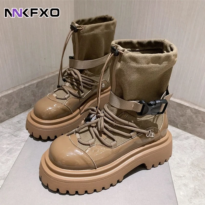 

2023 Women's New Ankel Boots Autumn Winter Classic Black Brown Round Toe Muffin Sole Boots Front Lace Up Belt Buckle Boots QB337