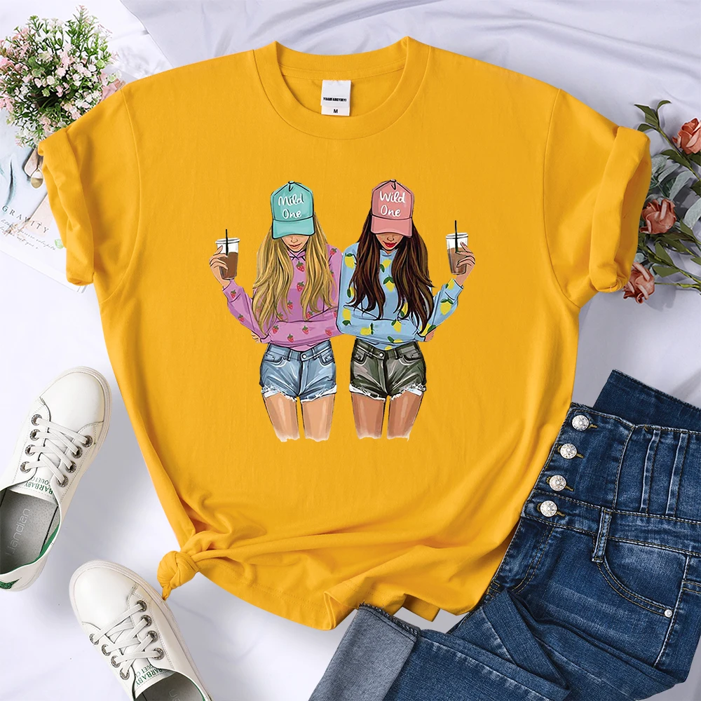 

Milk Tea Beauty Street Y2K Women'S Tshirt Sweat Breathable T Shirt Soft Cool Summer Clothing Fashion Casual Crop Top Female