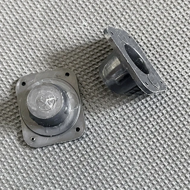 500Db Méh Queen Barna Cellás Szerelvények Nitcot Tenyésztő Pohara Bracket Blokk Rögzítése Műanyag Fekete Méhészeti Szerszámok Tenyésztéséhez - Image 2