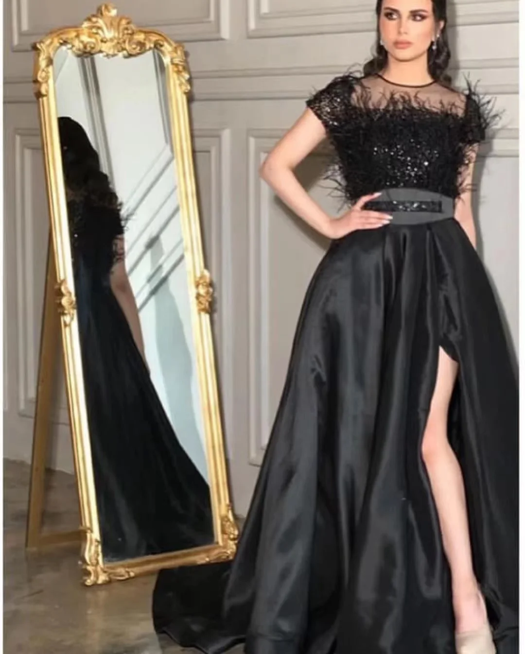 

AsaNagi Black Satin A Line Sequin Feather Prom Dresses Women Elegant High Slit Short Sleeves Robe De Soirée Party Dress 2023