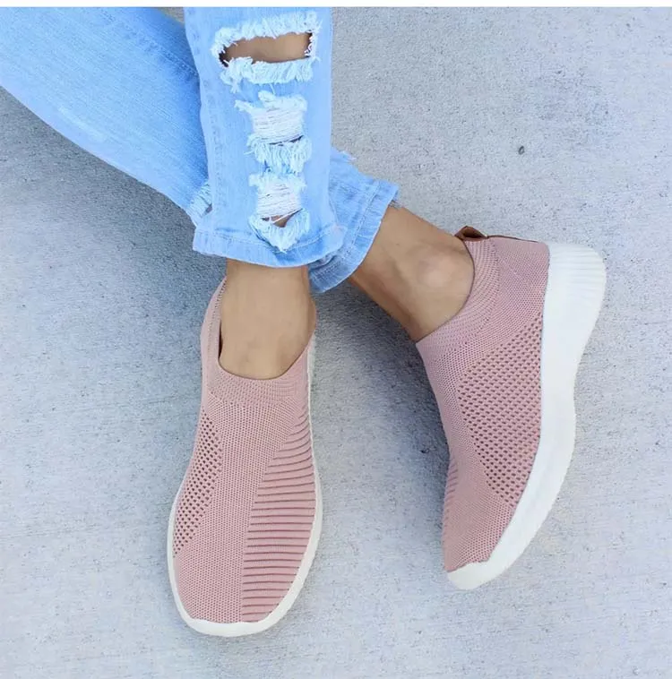 New Arrival Women Flats Round Toe Women Shoes Slip On Nurse Shoes Soft Sock Sneakers Women Loafers Casual Shoes Woman Plus Size