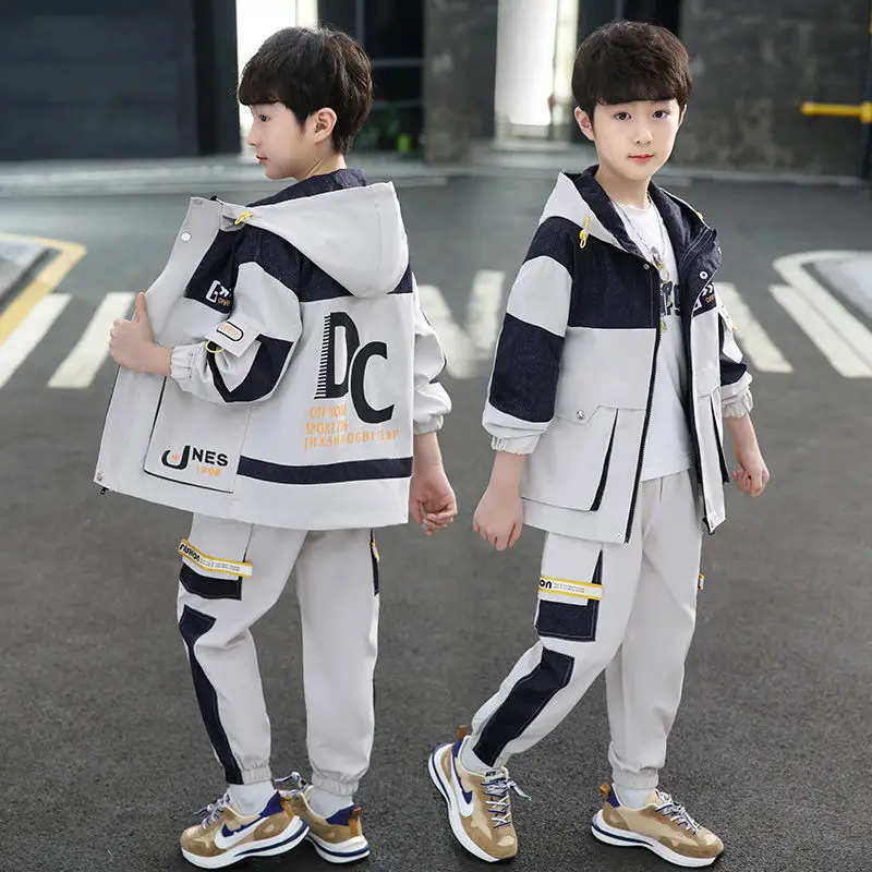 https://ae01.alicdn.com/kf/S95061595697a4a379dfdecff48c4c611P/Boys-Coat-Pants-Kids-Sets-Tracksuit-2PCS-Set-2023-Casual-Spring-Autumn-Cotton-Outfits-Jogging-Suit.jpg