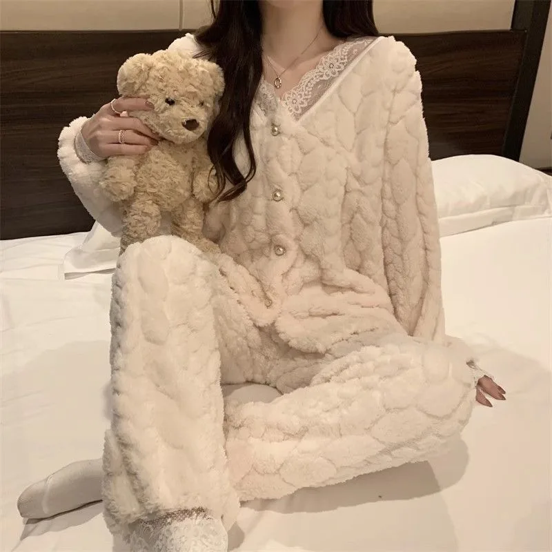 Autumn and winter small fragrant coral velvet pajamas women's V-neck lace flannel and velvet thickened plus-size home wear
