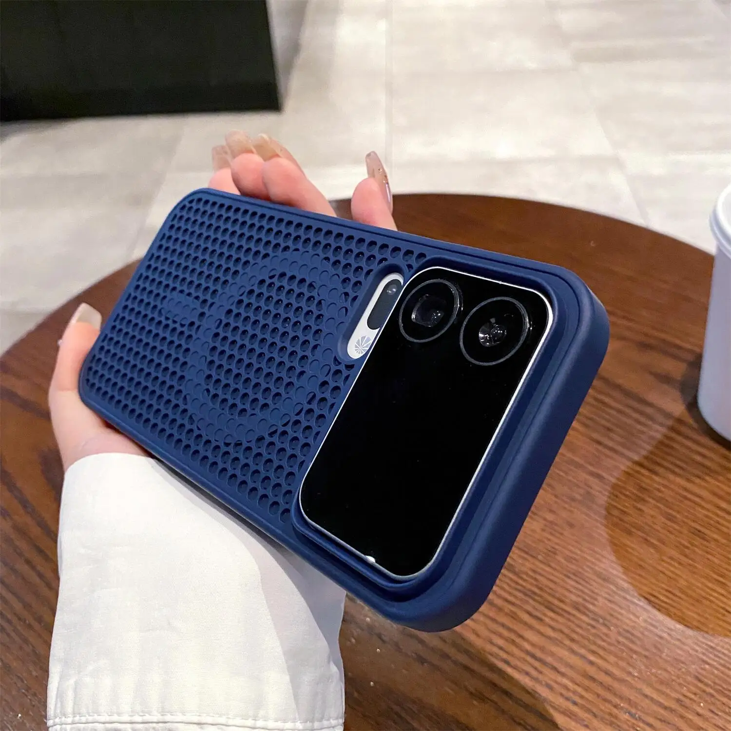 Honeycomb Mesh Heat Dissipation Phone Case with Magsafe Magnetic Hard Back and Silicone Cover
